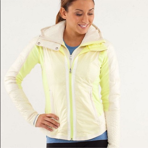 lululemon athletica Jackets & Blazers - Lululemon Run: Bundle up jacket- removable hood